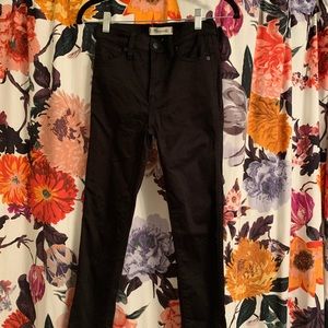 LIKE NEW Madewell 10 inch Skinny High Rise Jeans